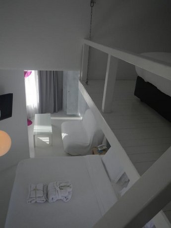 Rocabella Santorini Hotel & Spa