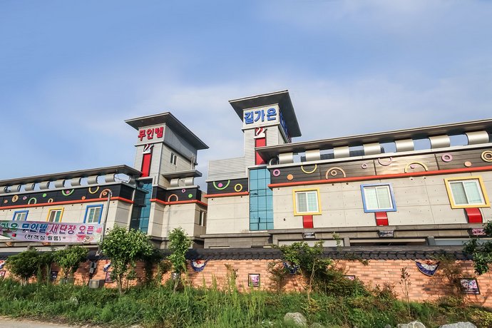 Sacheon Gilgaon Unmanned Hotel