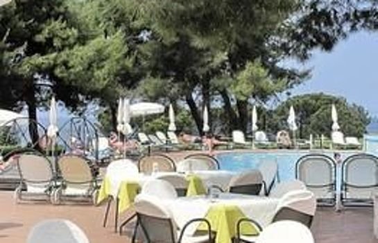 Lesse Hotel