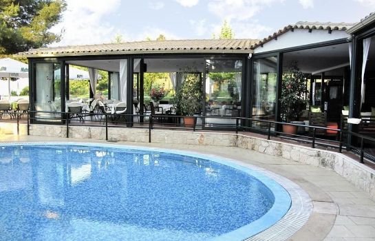 Lesse Hotel