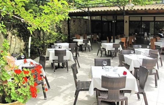 Lesse Hotel