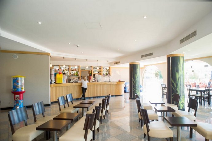 Bar_Restaurant
