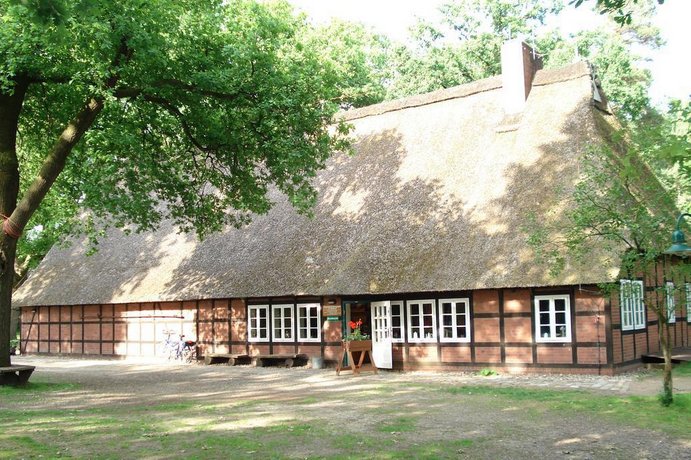 Hotel Haus Hubertus Schneverdingen Compare Deals