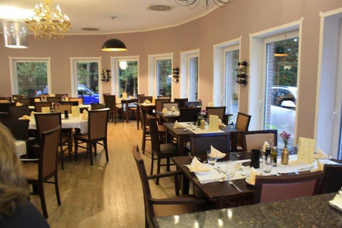Hotel Haus Hubertus Schneverdingen Compare Deals