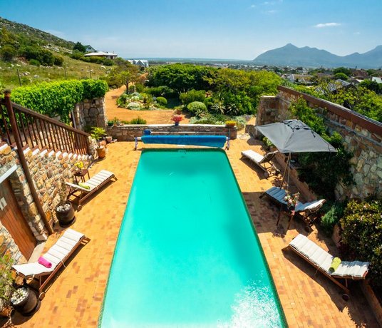 Makapa Lodge