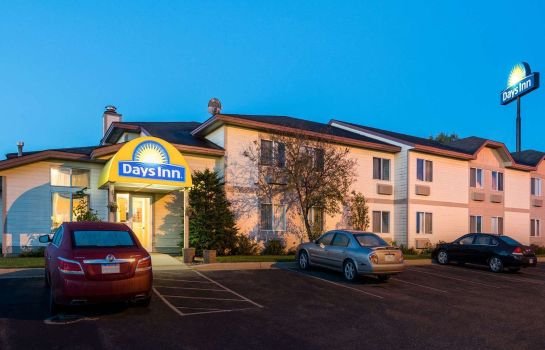 Days Inn by Wyndham West Eau Claire