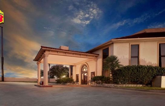 Super 8 by Wyndham Corpus Christi Northwest