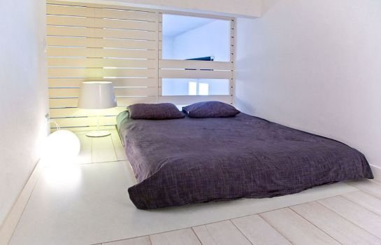 Apartamentos Puerta del Sol-Rastro