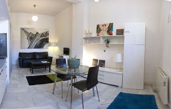 Apartamentos Puerta del Sol-Rastro