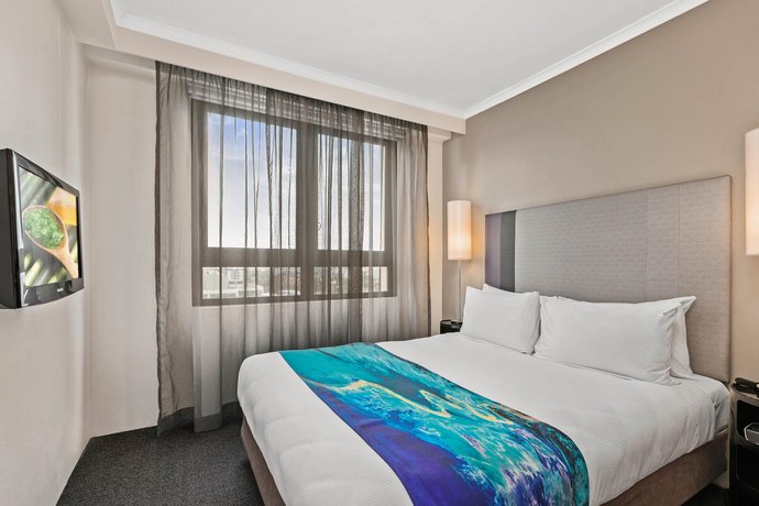 Mantra Parramatta, Sydney - Compare Deals