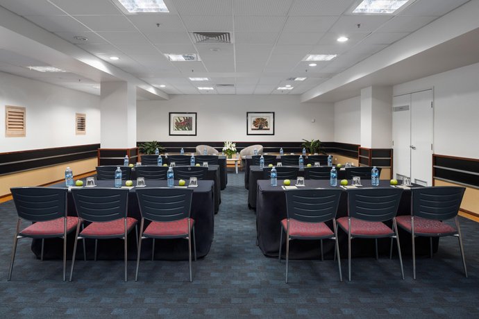 Rydges Darwin Central