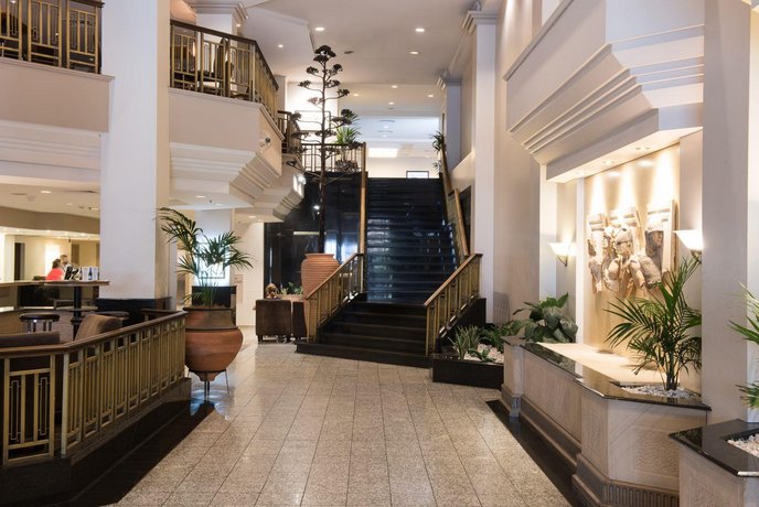 Hotel Grand Chancellor Adelaide