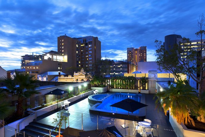 Hotel Grand Chancellor Adelaide
