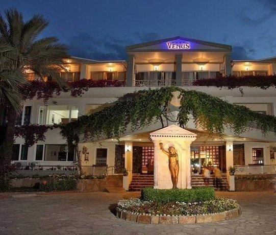 Venus Hotel Side