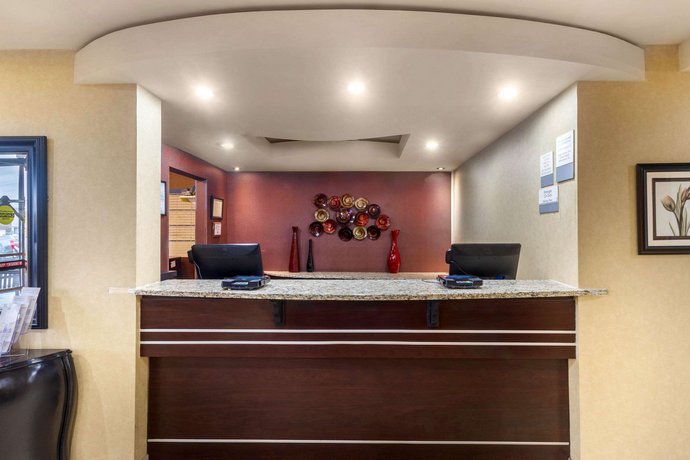 Clarion Inn & Suites West Knoxville