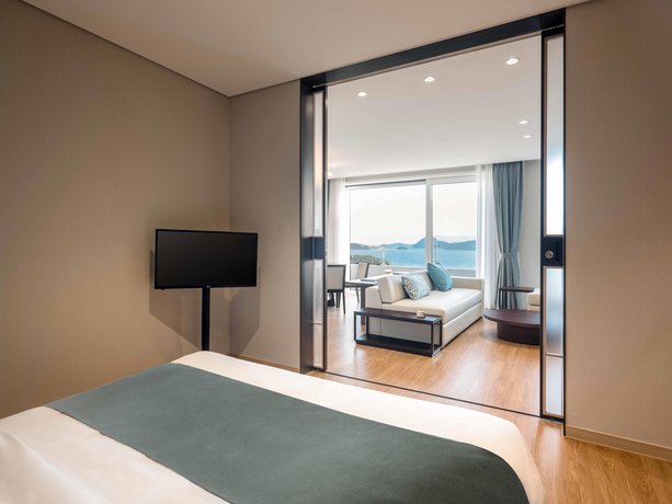Hanwha Resort Geoje Belvedere