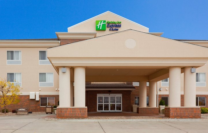 holiday inn express yankton