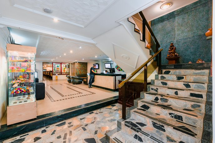 Hotel El Virrey Centro