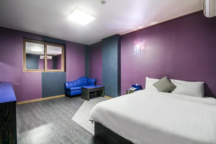 Hotel Lie