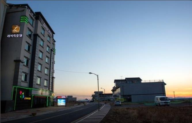 Lavichi Hotel