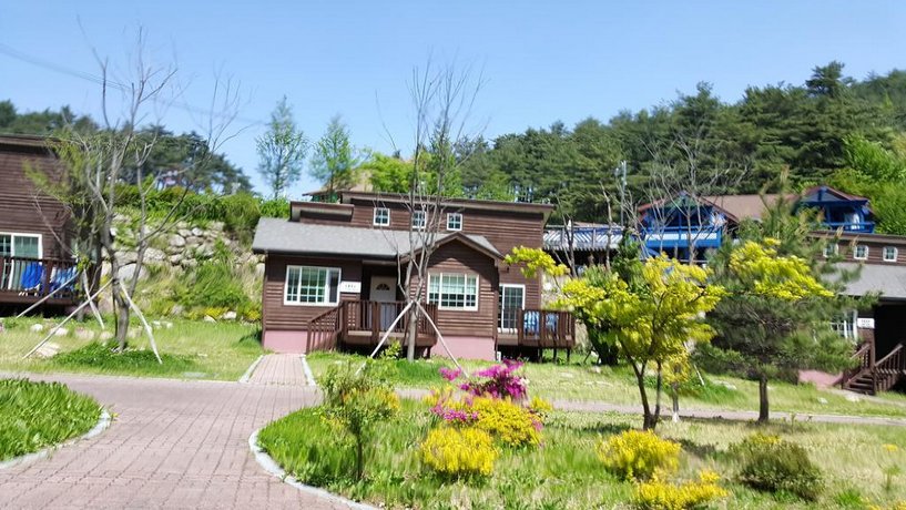 Daegulryeong Village Namdaecheon Stream South Korea thumbnail