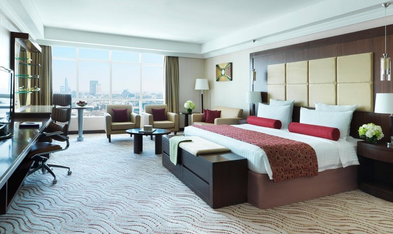 Park Regis Kris Kin Hotel