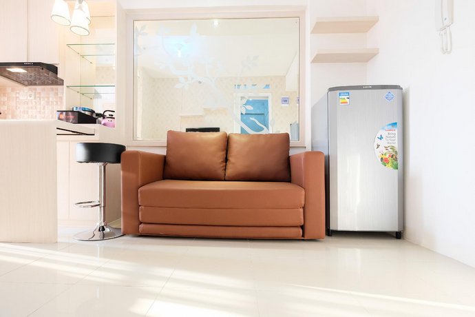 Cozy 2br Bassura City Apartment With City View