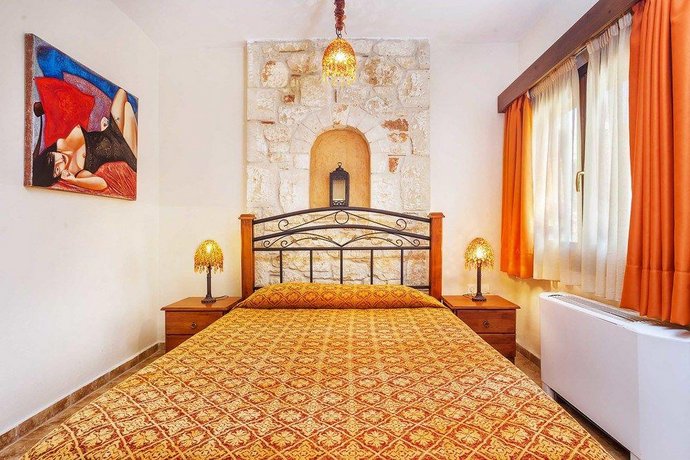 Akritas Ef Zin Villas & Suites