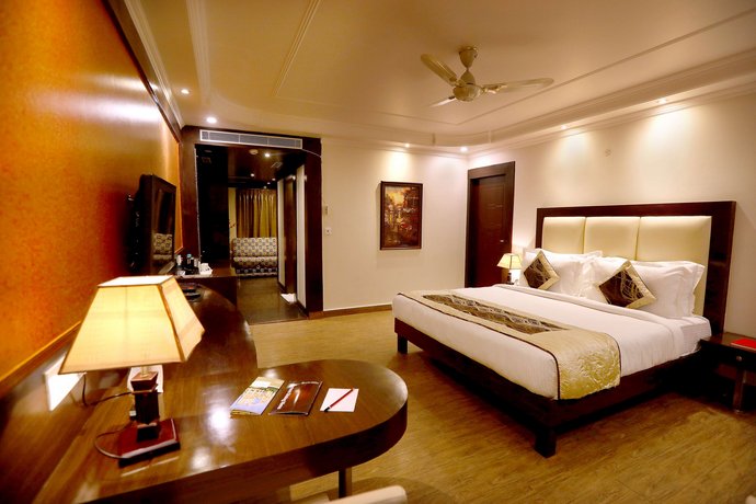 Golden Tulip Haridwar