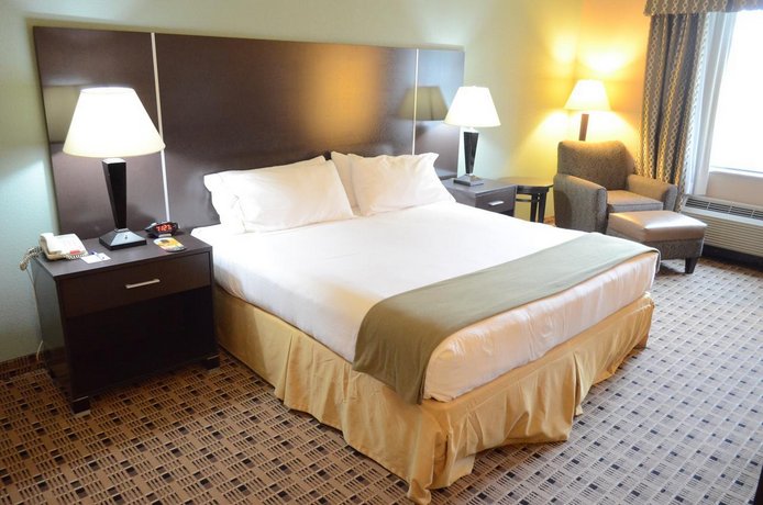 Holiday Inn Express Hotel Suites Houston Energy Corridor - 