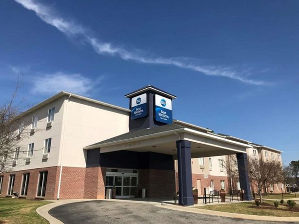 Best Western Dothan Inn & Suites