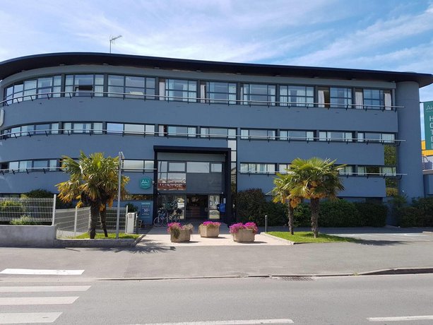 B&B HOTEL La Rochelle Centre Les Minimes