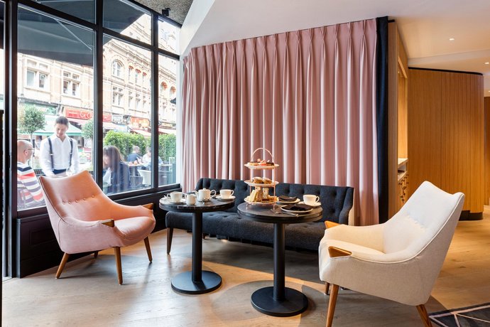 Radisson Blu Edwardian Hampshire Hotel London