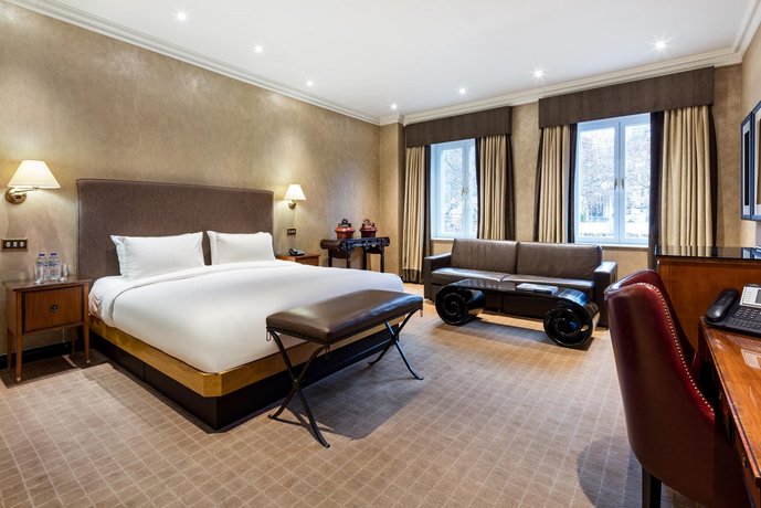 Radisson Blu Edwardian Hampshire Hotel London