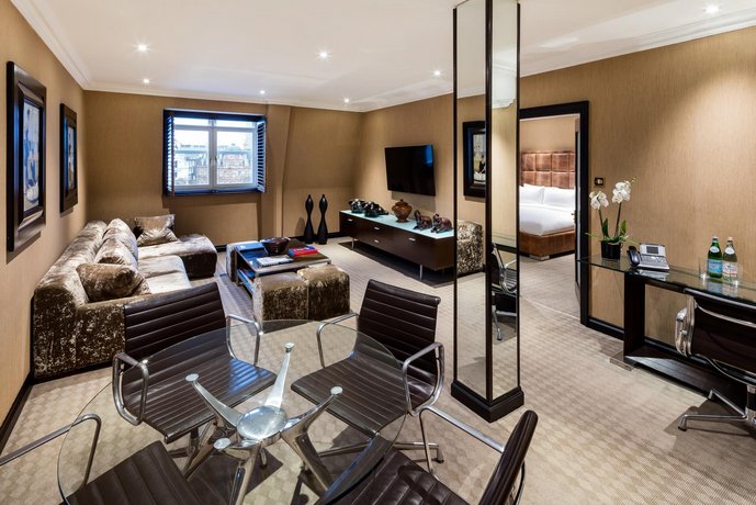 Radisson Blu Edwardian Hampshire Hotel London