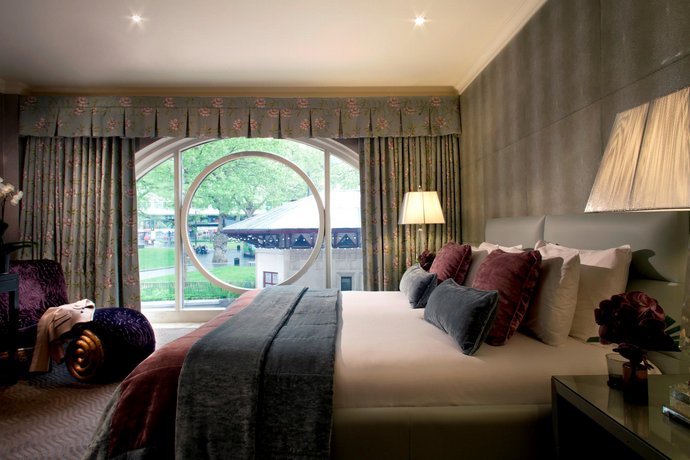 Radisson Blu Edwardian Hampshire Hotel London