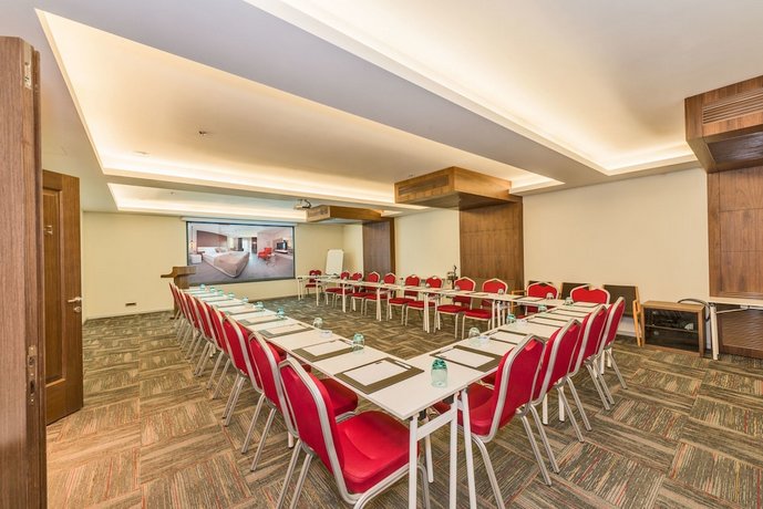 Istanbul Dora Hotel