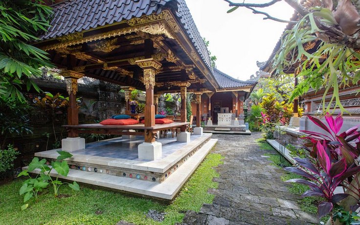 Dwaraka The Royal Villas