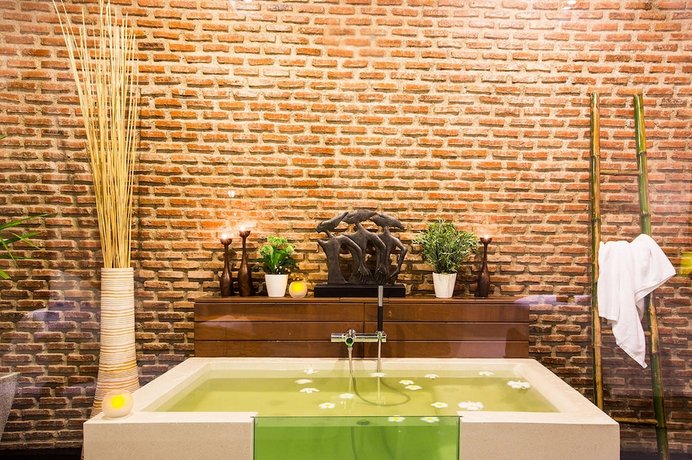 Cae Villa Hua Hin
