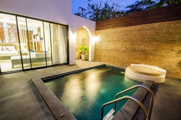 Cae Villa Hua Hin