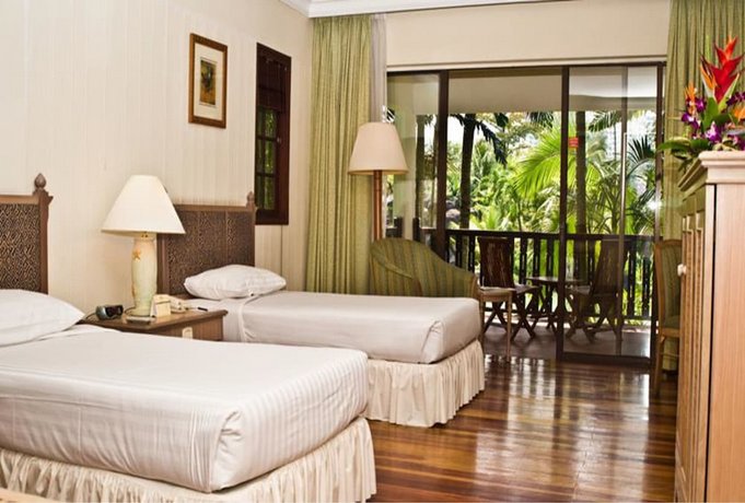 Philea Mines Beach Resort