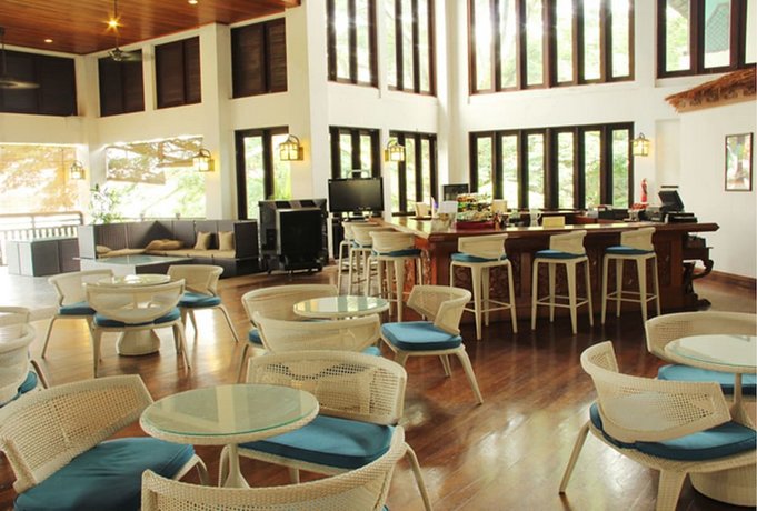 Philea Mines Beach Resort