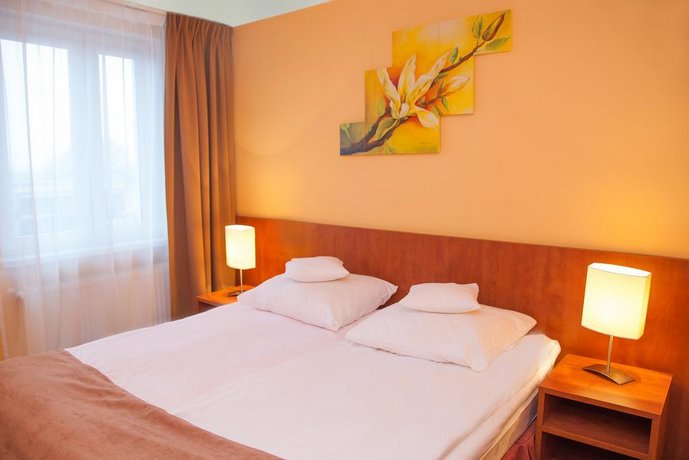 Hotel IKAR
