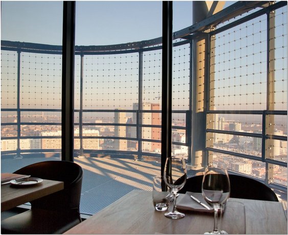 The Penthouse At The Hague Tower