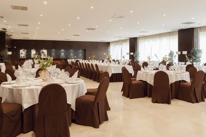 AC Hotel Sevilla Forum A Marriott Luxury & Lifestyle Hotel