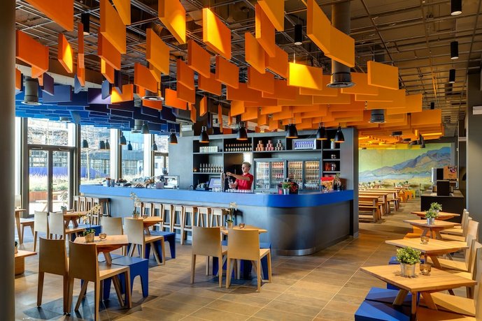 Bar_Restaurant