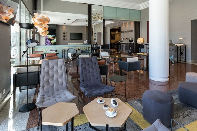 Bar_Restaurant