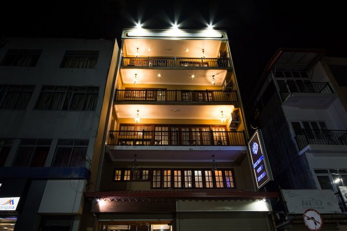 Ceyloni City Hotel
