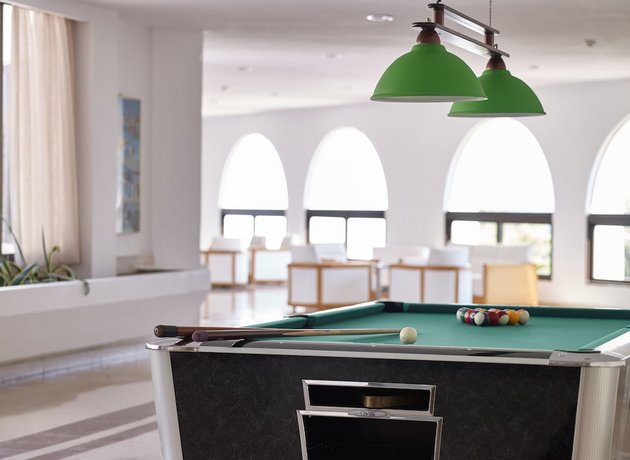 Epsilon Apartments
