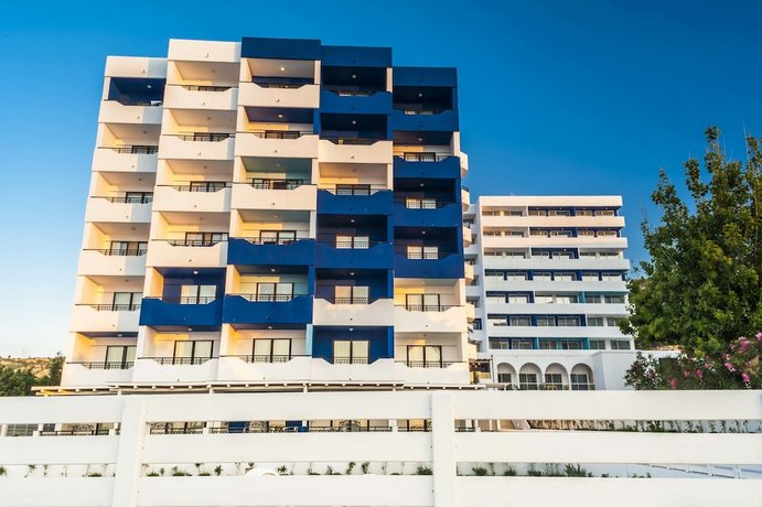 Epsilon Apartments